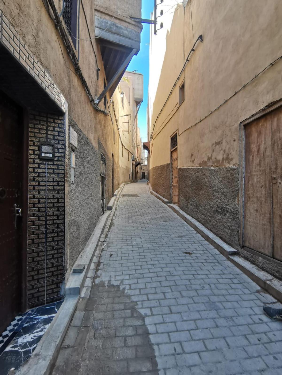 Riad Avec Terrasse Privee Et Piscine Partagee A 300M フェズ エクステリア 写真