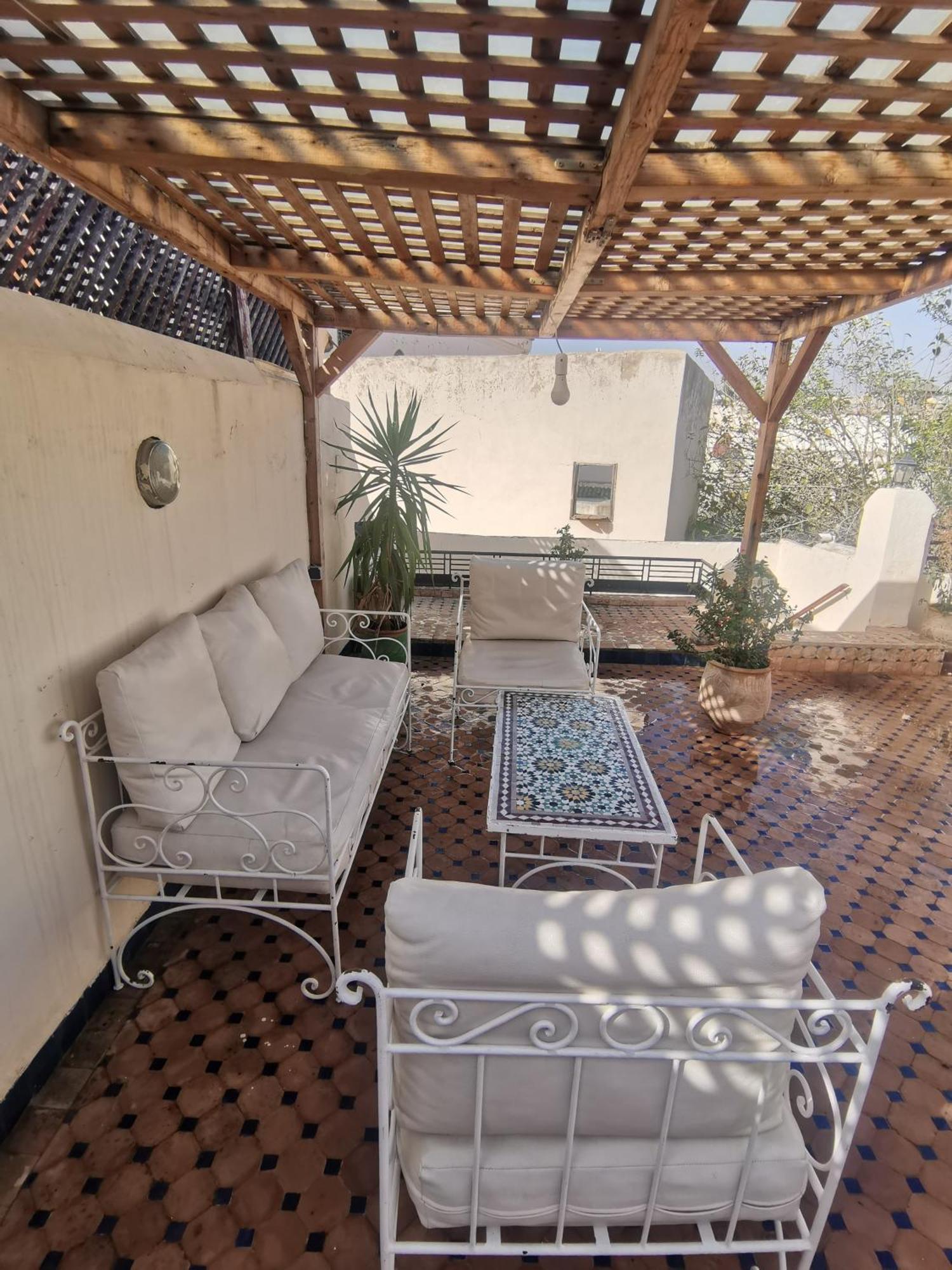 Riad Avec Terrasse Privee Et Piscine Partagee A 300M フェズ エクステリア 写真